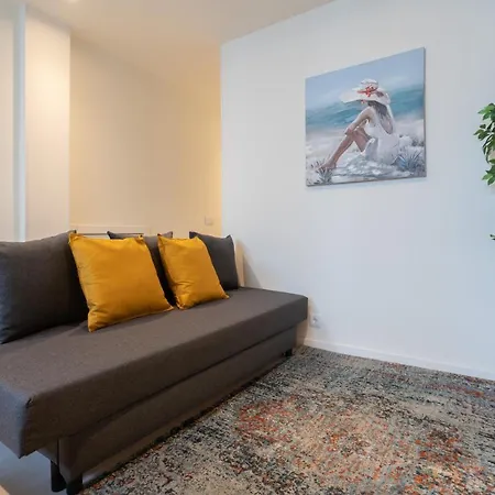 Apartment Cheerful Sunny Flat - Historical Center Porto