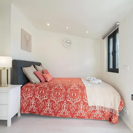 Cheerful Sunny Flat - Historical Center * Porto